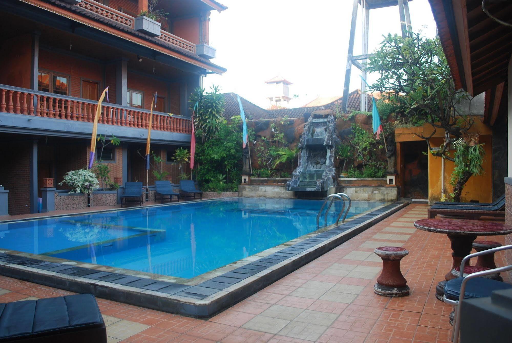 Hotel Sorga Cottages Кута Экстерьер фото